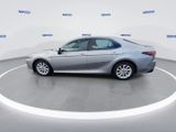Used 2022 Toyota Camry LE image 6