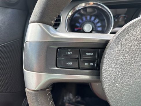 Used 2012 Ford Mustang GT RWD image 15
