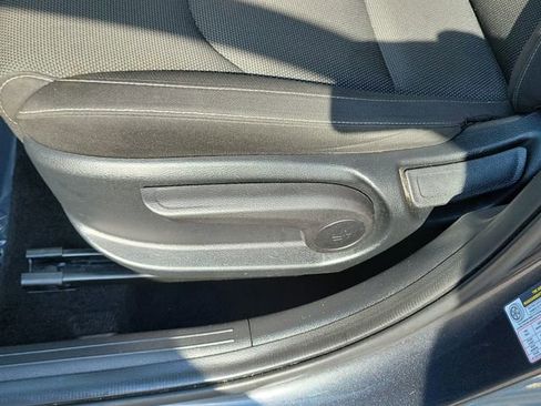 Used 2024 Kia Forte LXS image 17