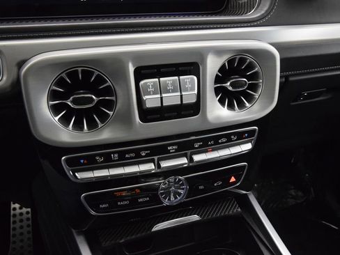 Certified 2022 Mercedes-Benz G 63 AMG 4MATIC image 29