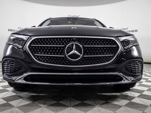 Used 2025 Mercedes-Benz E 450 4MATIC All-Terrain Wagon image 5