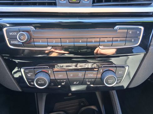 Used 2022 BMW X2 sDrive28i w/ Convenience Package image 22