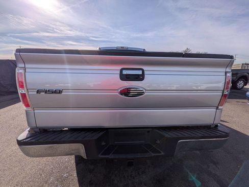 Used 2012 Ford F150 XLT w/ XLT Chrome Pkg image 5