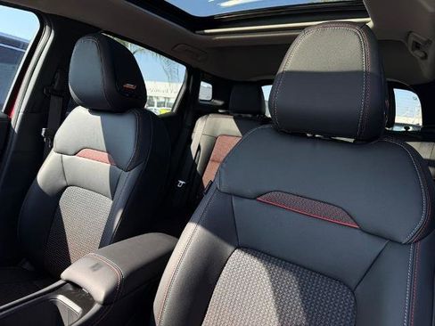 New 2026 Nissan Kicks SR w/ SR Premium Package image 15