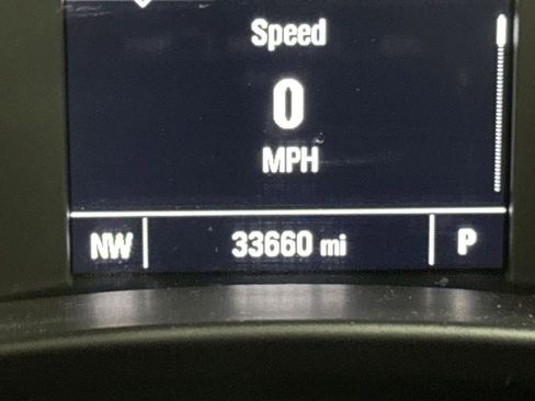 Used 2023 Chevrolet Equinox LS image 12