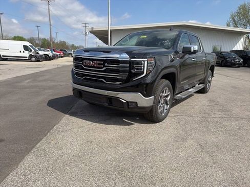 New 2026 GMC Sierra 1500 SLT w/ SLT Premium Plus Package image 2