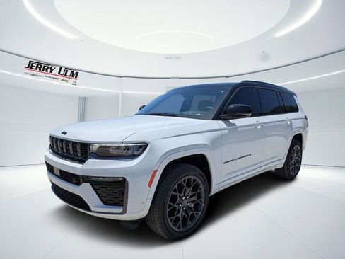 New 2026 Jeep Grand Cherokee L Summit w/ Obsidian Package AWD/4WD image 7