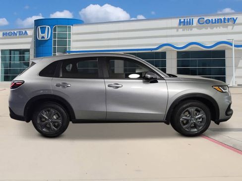 New 2026 Honda HR-V LX image 6