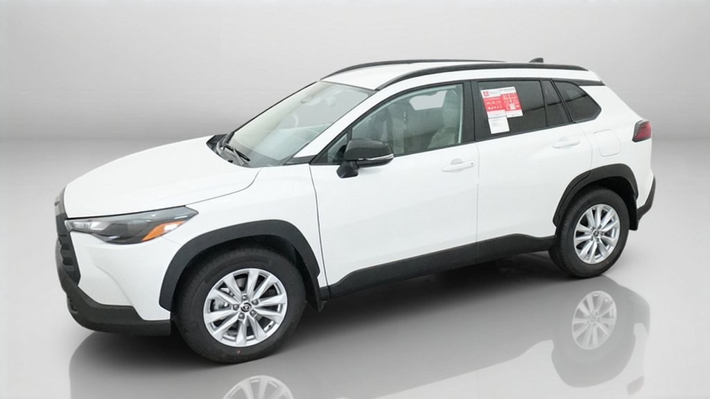 New 2026 Toyota Corolla Cross LE FWD image 5