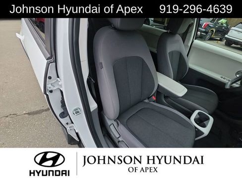 Used 2022 Hyundai Ioniq 5 SE image 20