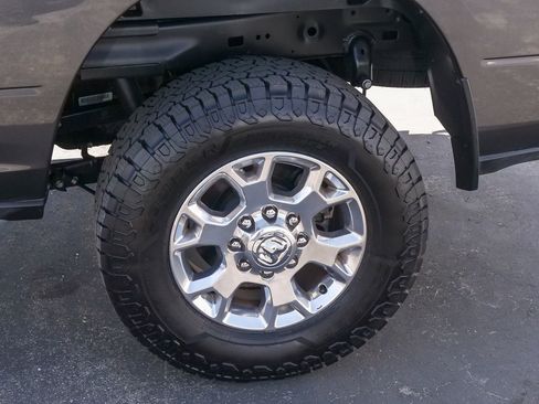 Used 2024 RAM 2500 Laramie image 31