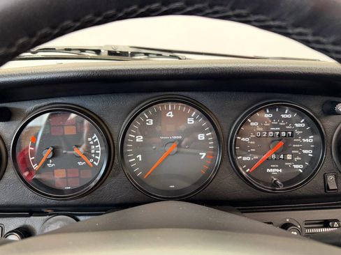 Used 1997 Porsche 911 Carrera image 55