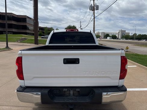 Used 2018 Toyota Tundra SR5 RWD image 14