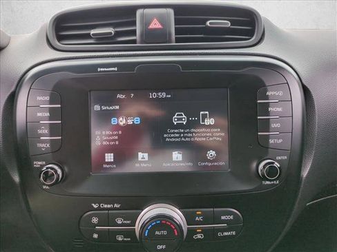 Used 2018 Kia Soul + FWD image 14