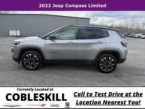 Used 2022 Jeep Compass Limited AWD/4WD image 8