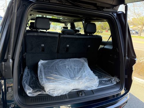 New 2026 Jeep Grand Wagoneer 4WD image 26