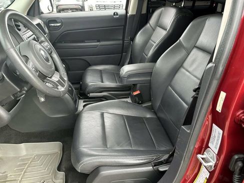 Used 2015 Jeep Patriot High Altitude image 16