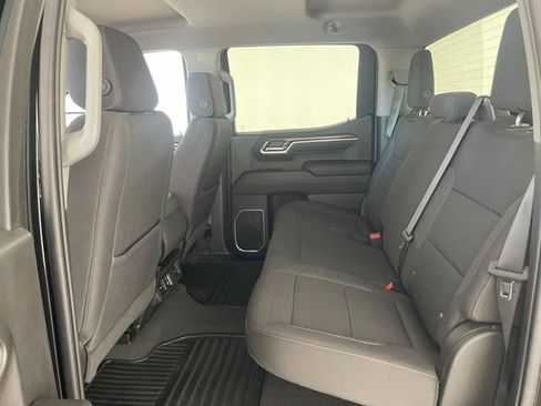Used 2023 Chevrolet Silverado 1500 LT AWD/4WD image 44