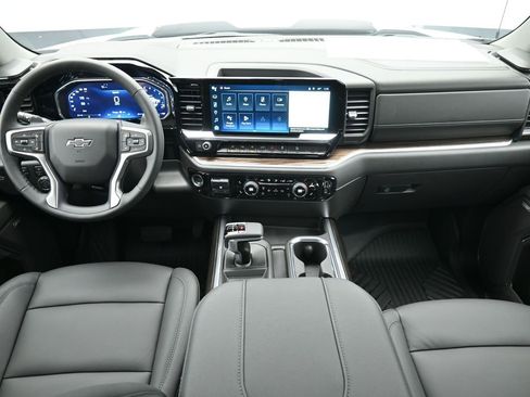 New 2026 Chevrolet Silverado 1500 LT Trail Boss w/ Safety Package AWD/4WD image 18