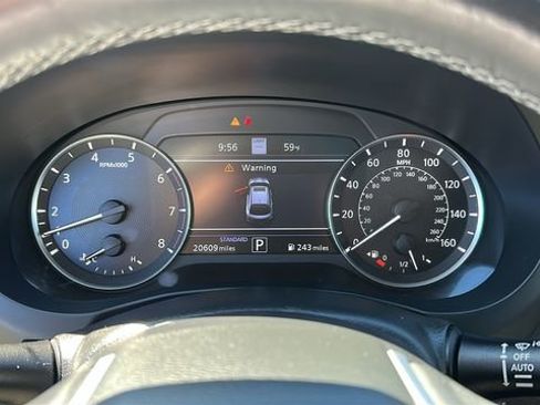 Used 2023 INFINITI QX55 Essential AWD/4WD image 16