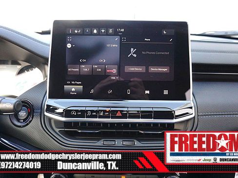 New 2026 Jeep Compass Latitude image 20