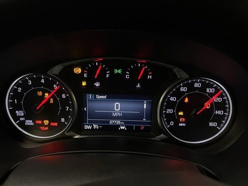 Used 2024 GMC Terrain SLE image 17