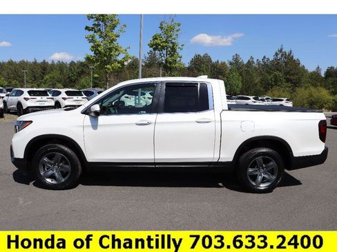 Certified 2023 Honda Ridgeline RTL image 4