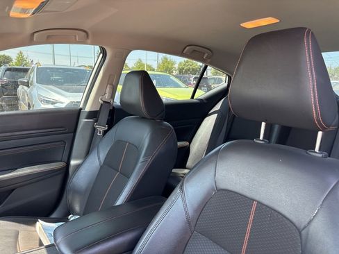 Used 2019 Nissan Altima 2.5 SR FWD image 4