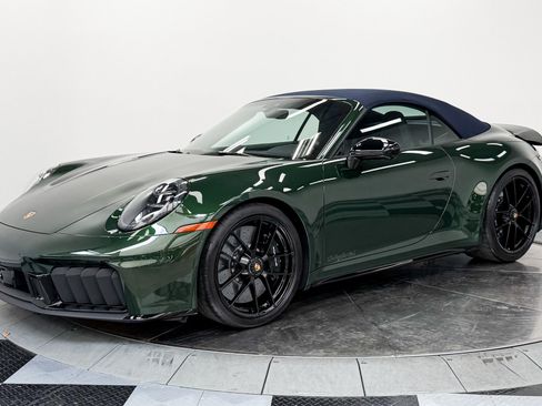 Used 2026 Porsche 911 GTS image 36