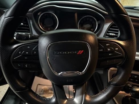 Used 2020 Dodge Challenger R/T RWD image 10