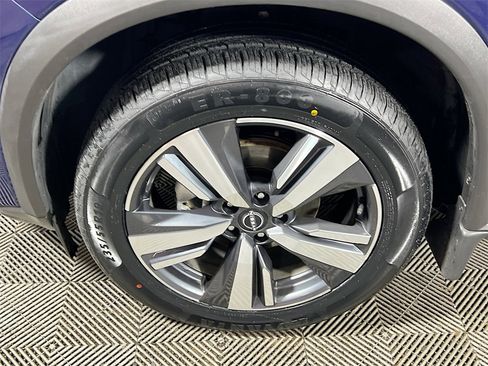 Used 2022 Nissan Rogue SL w/ SL Premium Package image 28