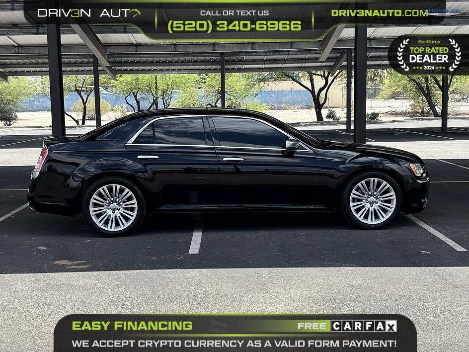 Used 2013 Chrysler 300 C w/ Light Group RWD image 8