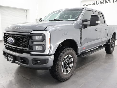 Used 2024 Ford F250 Lariat w/ Lariat Ultimate Package AWD/4WD image 7