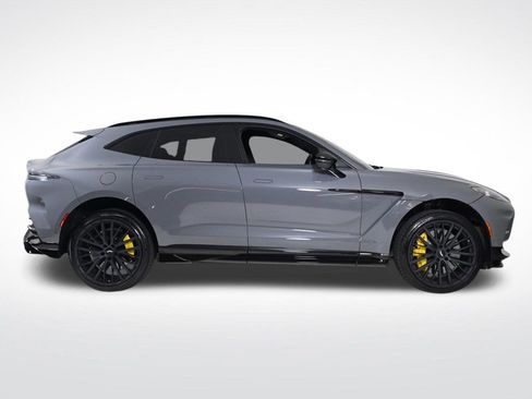 Used 2025 Aston Martin DBX 707 image 6