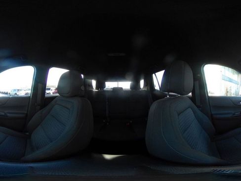 Used 2025 Chevrolet Equinox LT image 41