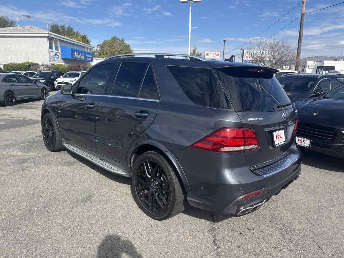 Used 2016 Mercedes-Benz GLE 63 AMG 4MATIC image 5