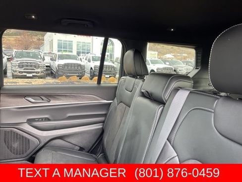 New 2026 Jeep Grand Cherokee L 4WD image 17