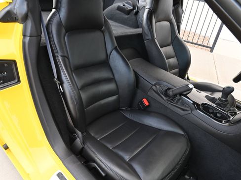 Used 2008 Chevrolet Corvette Coupe image 18