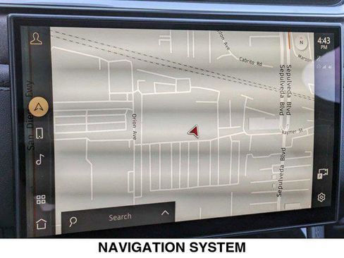 Used 2023 Jaguar F-PACE S image 21