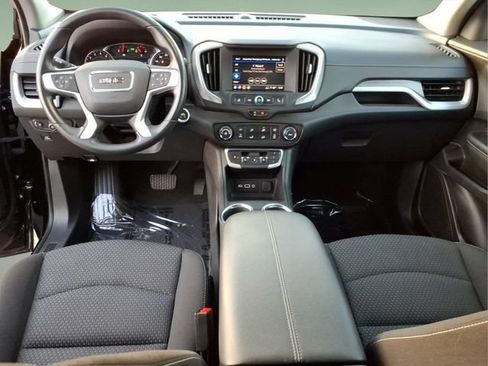 Used 2022 GMC Terrain SLE AWD/4WD image 13