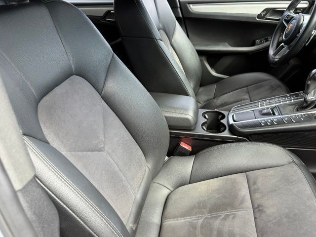 Used 2018 Porsche Macan S AWD/4WD image 18