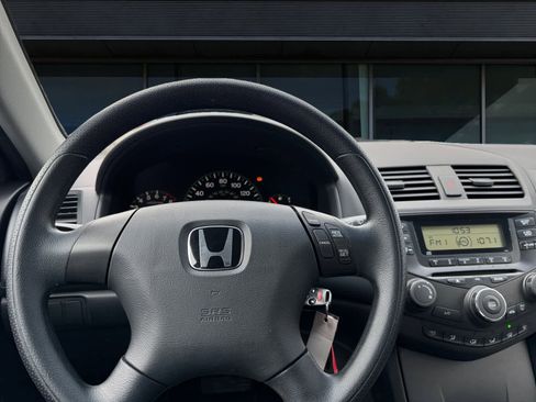 Used 2003 Honda Accord LX image 4