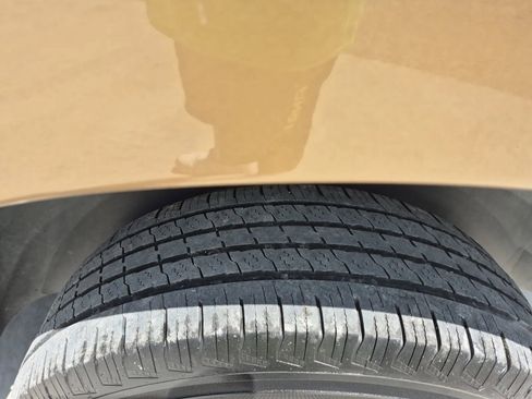 Used 2012 RAM 1500 Classic SLT RWD image 12