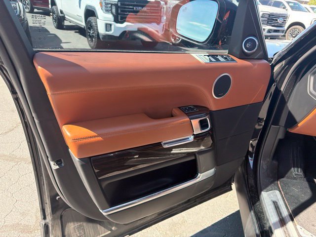 Used 2016 Land Rover Range Rover Autobiography AWD/4WD image 17