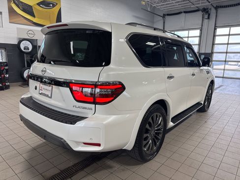Used 2022 Nissan Armada Platinum w/ Captain's Chairs Package image 12