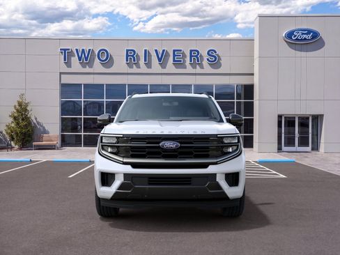 New 2027 Ford Expedition Max Platinum w/ Driver's Package AWD/4WD image 3