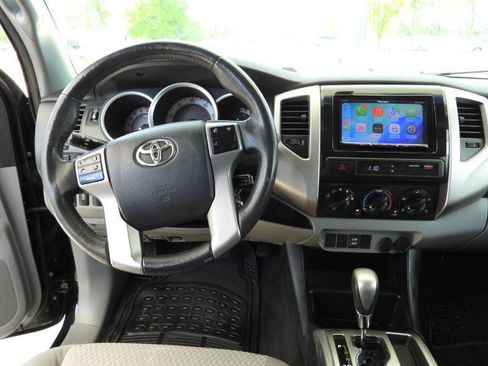 Used 2012 Toyota Tacoma PreRunner w/ SR5 Pkg image 40