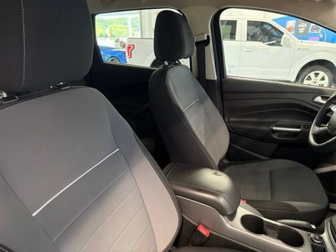 Used 2014 Ford Escape SE w/ Equipment Group 201A AWD/4WD image 21