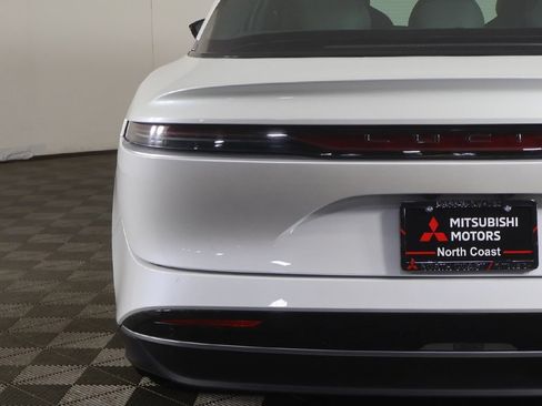 Used 2024 Lucid Air Touring AWD/4WD image 16