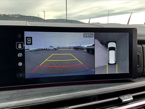 Used 2025 Hyundai Santa Fe Limited image 21